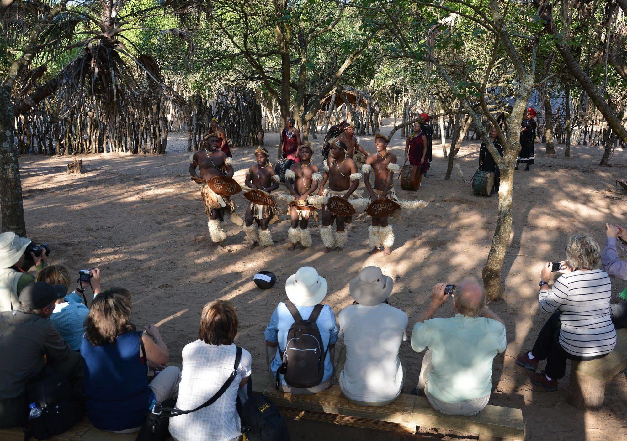 Gooderson Dumazulu Lodge Hluhluwe Eksteriør bilde